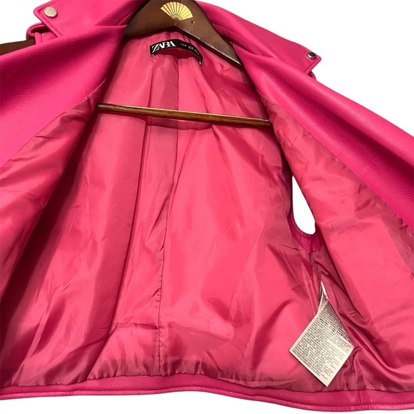 Zara Faux Leather Vest- Fuchsia pink- Size S/ pre-owned in good condition - Picture 5 of 5